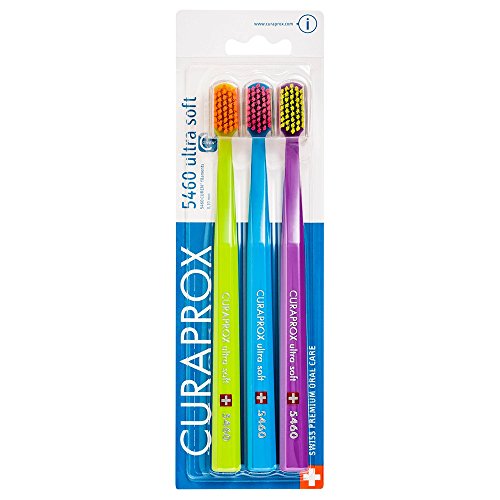 Cepillo de dientes Curaprox Ultra Soft 5460, muy suave, 3 unidades. Mejor de limpieza, suave al tacto, en colores sofisticados para él. Cepillo de dientes Curaprox Ultra Soft 5460, muy suave, 3 unidades. Mejor de limpieza, suave al tacto, en colores sofisticados para él.