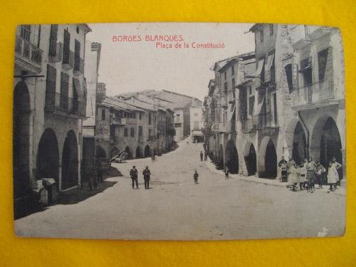 Antigua Postal - Old Postcard : BORGES BLANQUES - Plaça de la Constitució