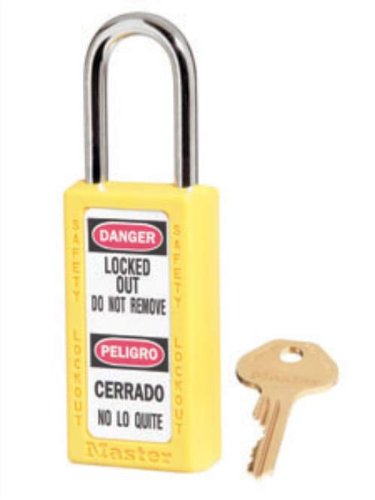 Master Lock Amarillo # 411 3 "CUERPO DE ALTA Seguridad Candado de cierre. (6 cada)