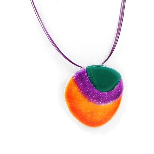 Collar 'french touch' 'Coloriage' púrpura, verde, naranja.