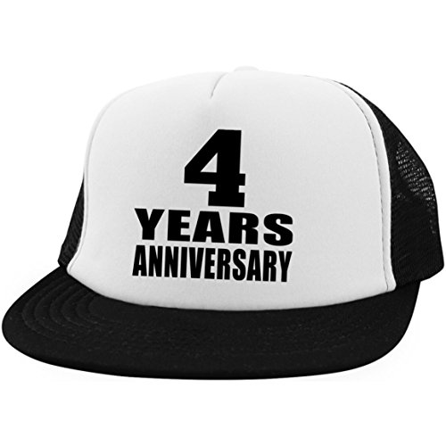 Designsify 4th Anniversary 4 Years - Trucker Hat Visera, Gorra de Béisbol/Golf - Regalo para Cumpleaños, Aniversario, Día de Navidad o Día de Acción de Gracias