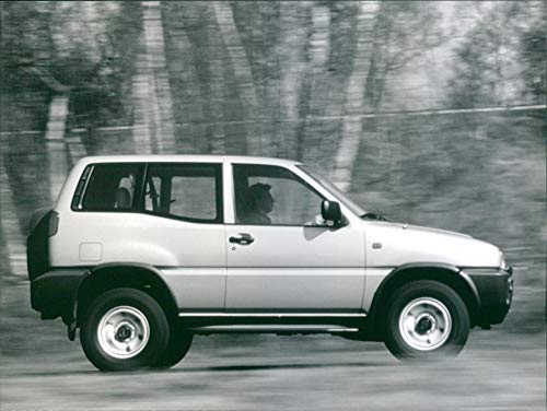 1993 Nissan Terrano II SLX/SGX - Vintage Press Photo