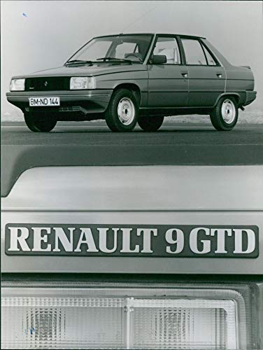 Renault 9 GTD - Vintage Press Photo
