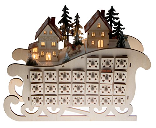 Clever Creations - Calendario de Adviento - Cuenta atrás de 24 días hasta Navidad - Trineo con Casitas iluminadas - Madera - 28,6 cm Clever Creations - Calendario de Adviento - Cuenta atrás de 24 días hasta Navidad - Trineo con Casitas iluminadas - Madera - 28,6 cm
